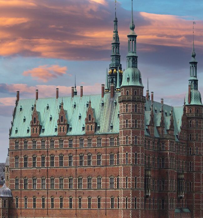 Eadventure ebike tour copenhagen Frederiksborg castle from humlebeak station bike adventure copenhagen frederiksborg castle