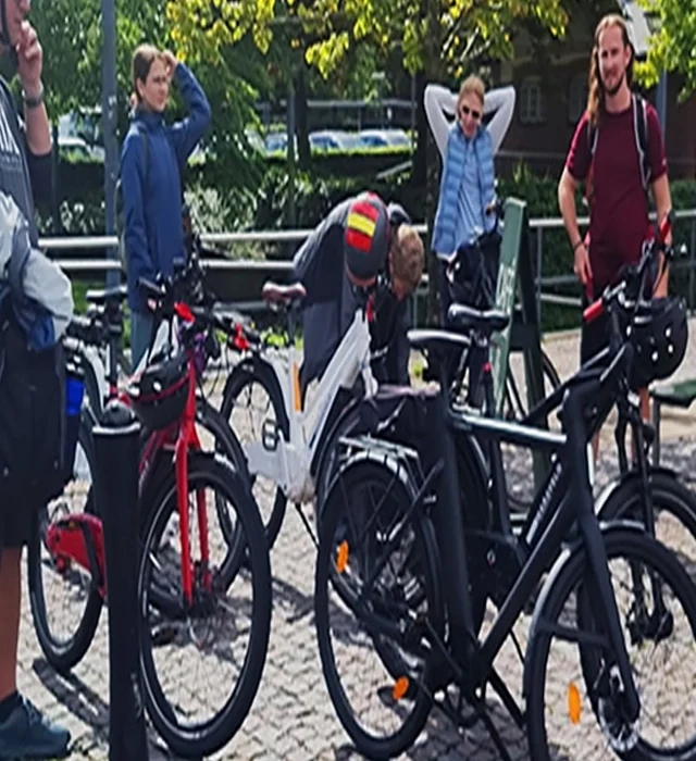 rent e-bike from humlebeak station after Louisiana museum