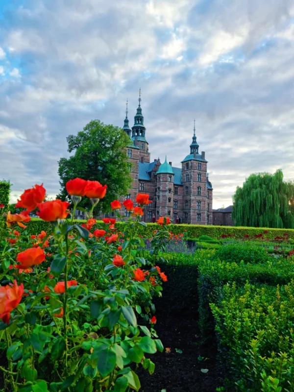 E-ADVENTURES COPENHAGEN HISTORY AND NATURE